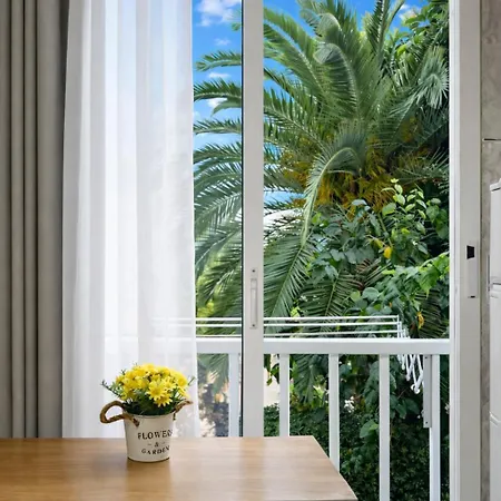 Sandra's Apartamento La Pineda