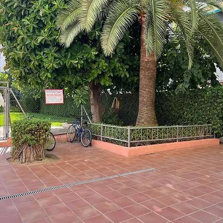 Apartment Sandra's La Pineda